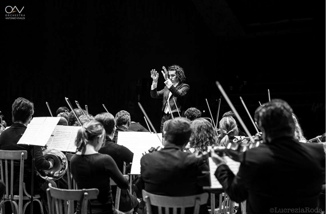 Orchestra “A. Vivaldi”_ Pianista R. Cappello