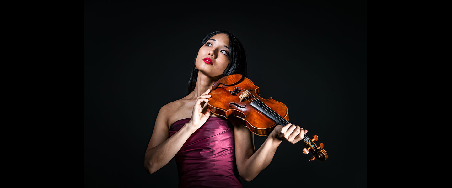 Violinista Lena YOKOYAMA